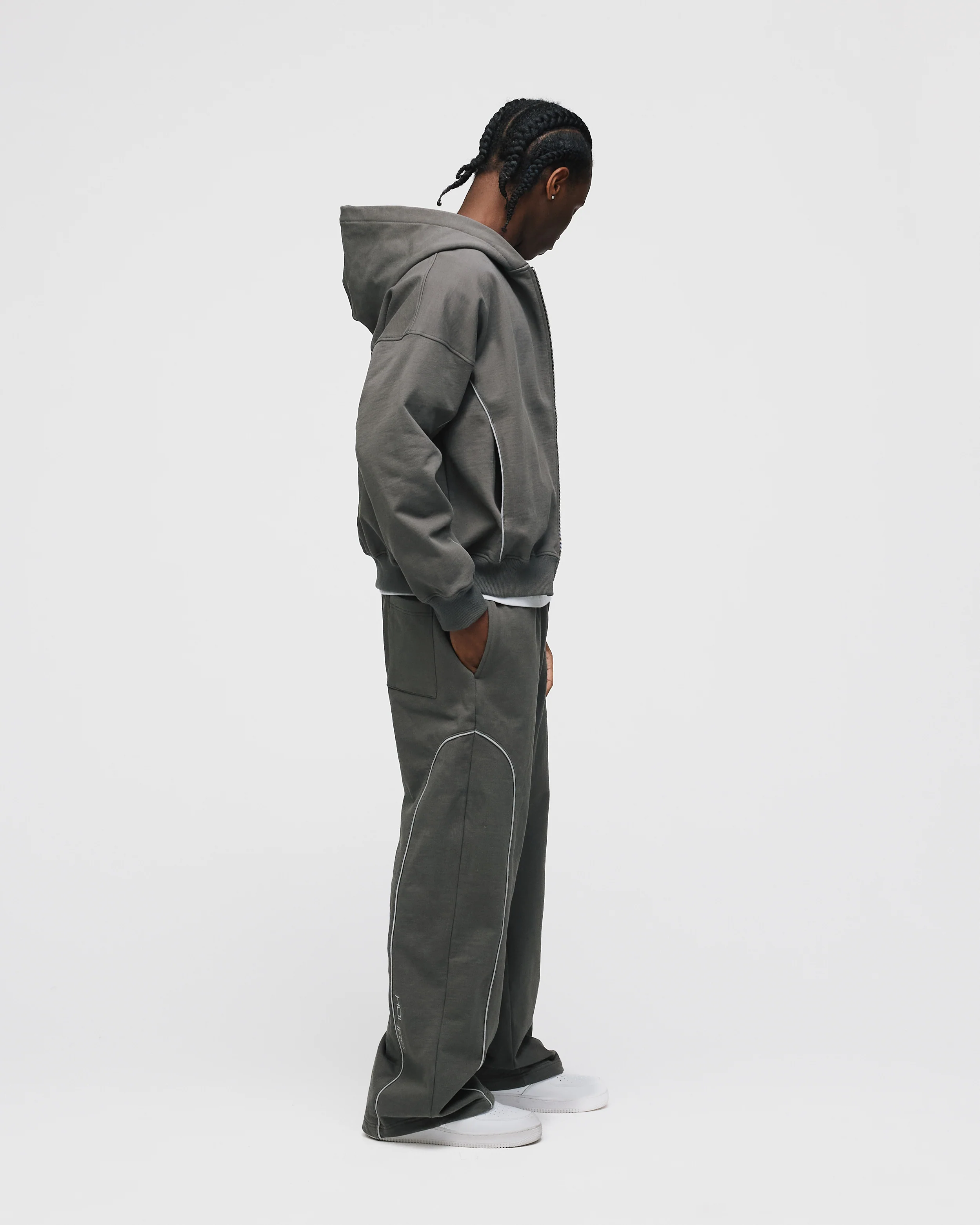 Arc Baggy Sweatpants - Charcoal - Image 6