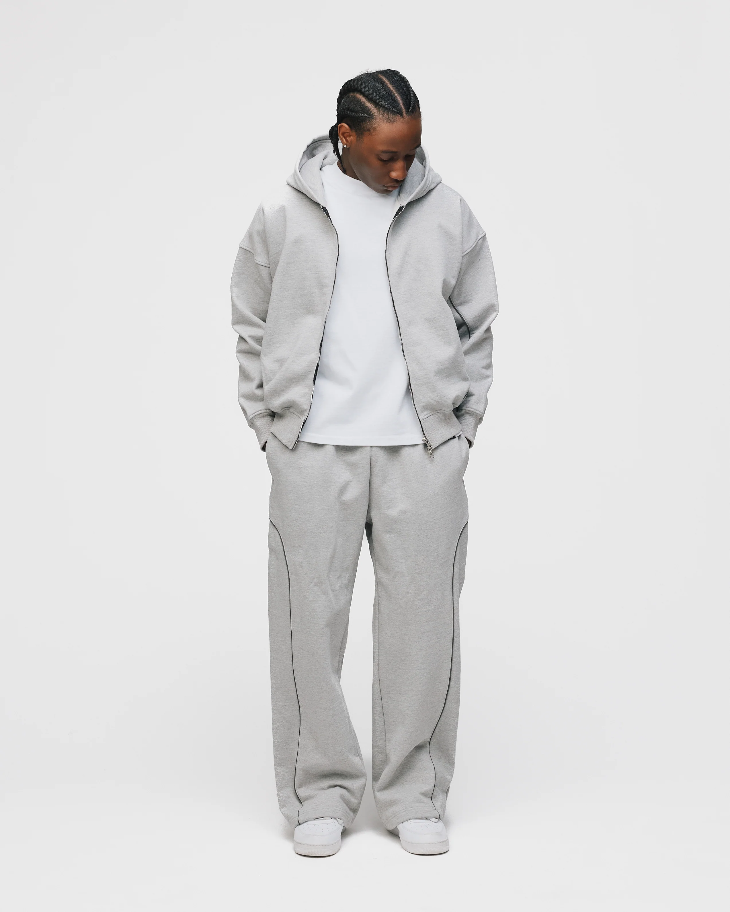 Arc Baggy Sweatpants - Grey - Image 4
