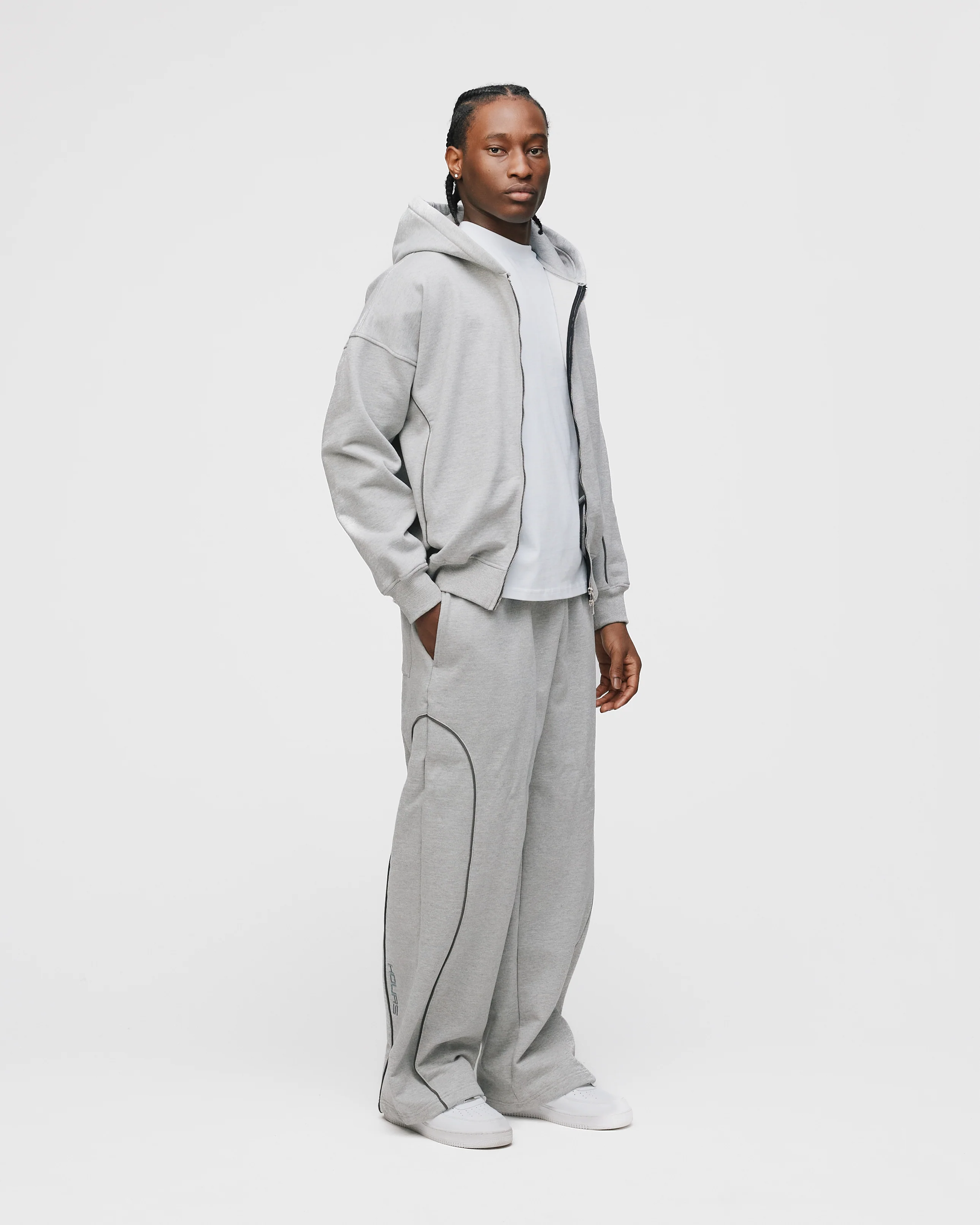 Arc Baggy Sweatpants - Grey - Image 5