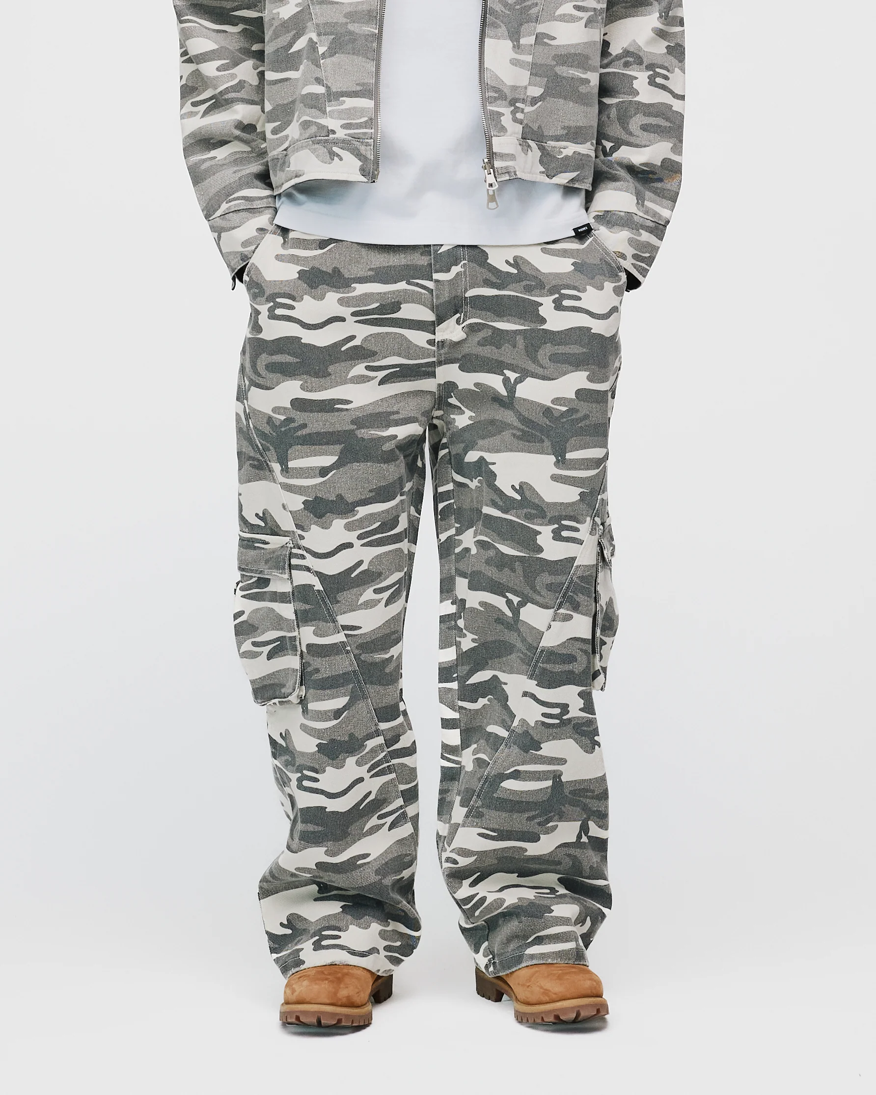 Baggy Cargo Pants - White Camo - Image 3