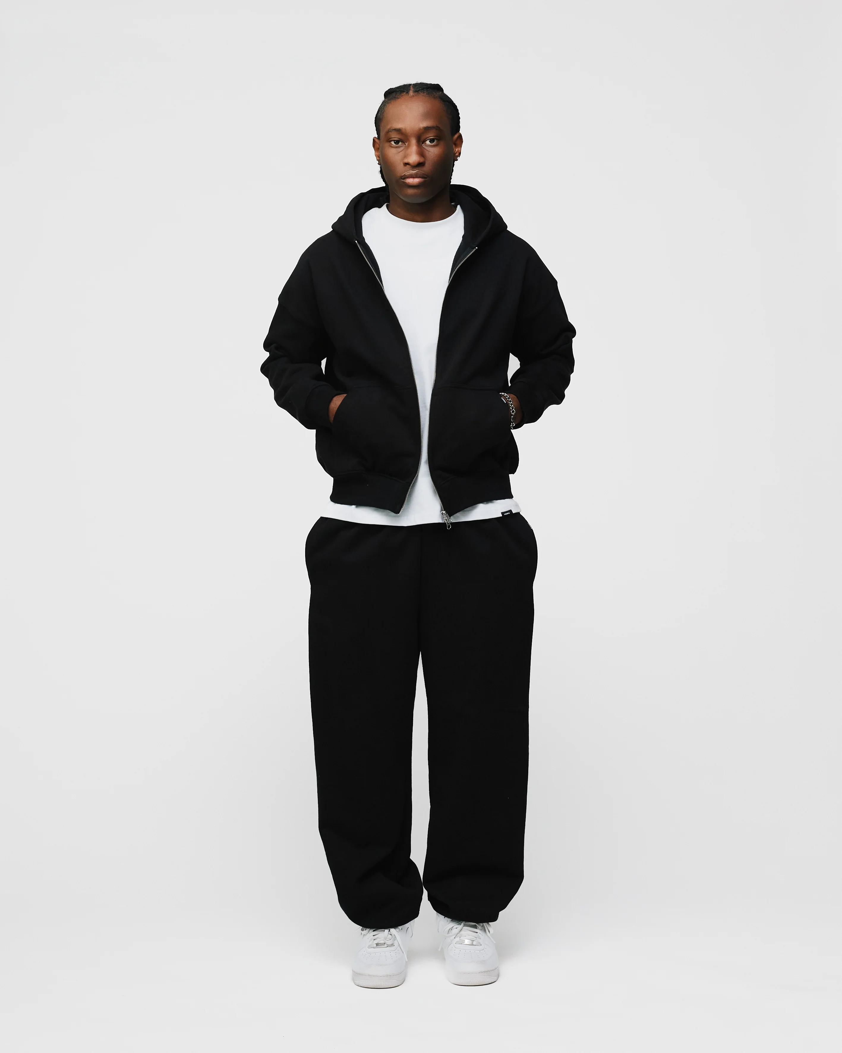 Baggy Jogger - Black - Image 4