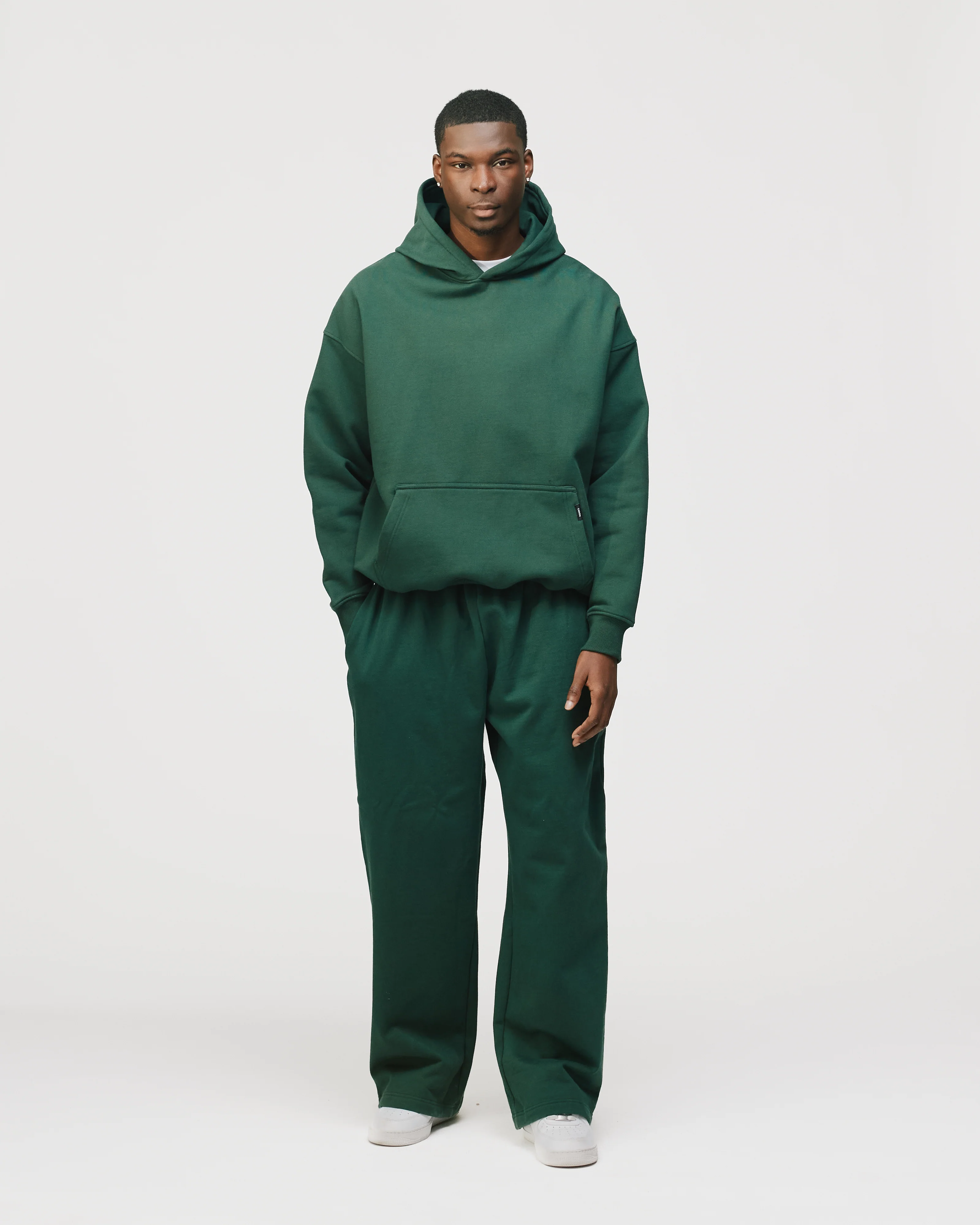 Baggy Sweatpants - Forest Green - Image 4
