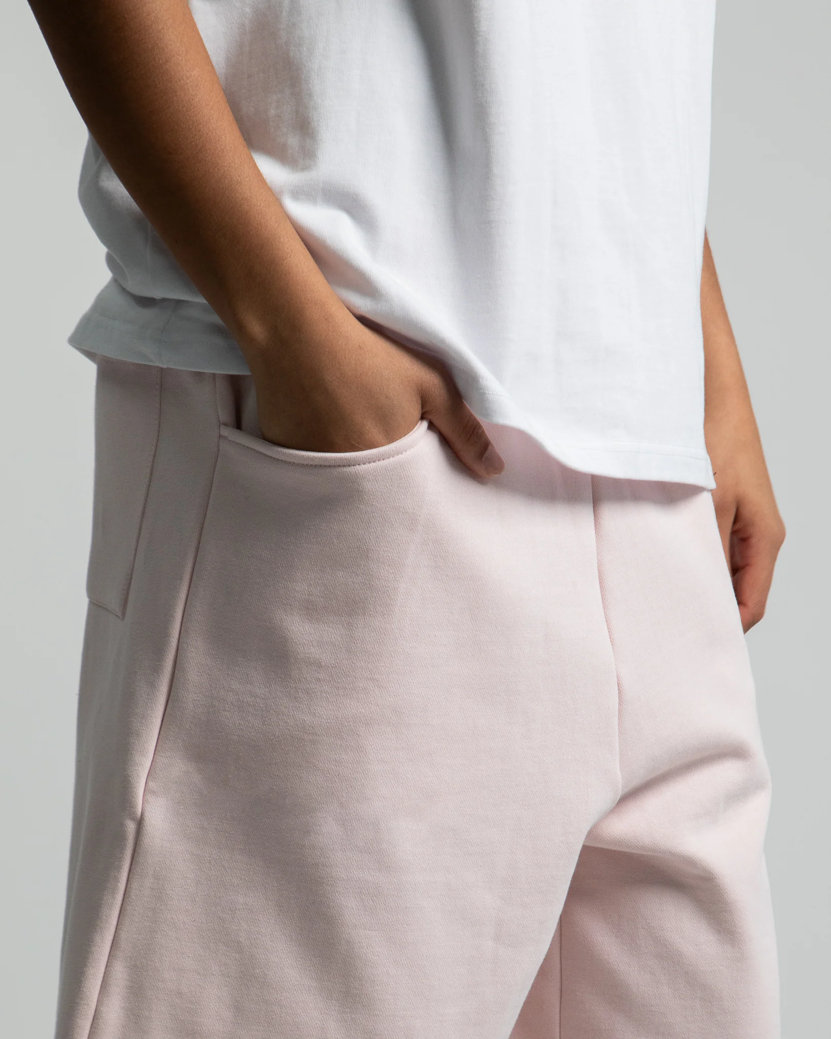 Baggy Sweatshorts - Blush - Image 5