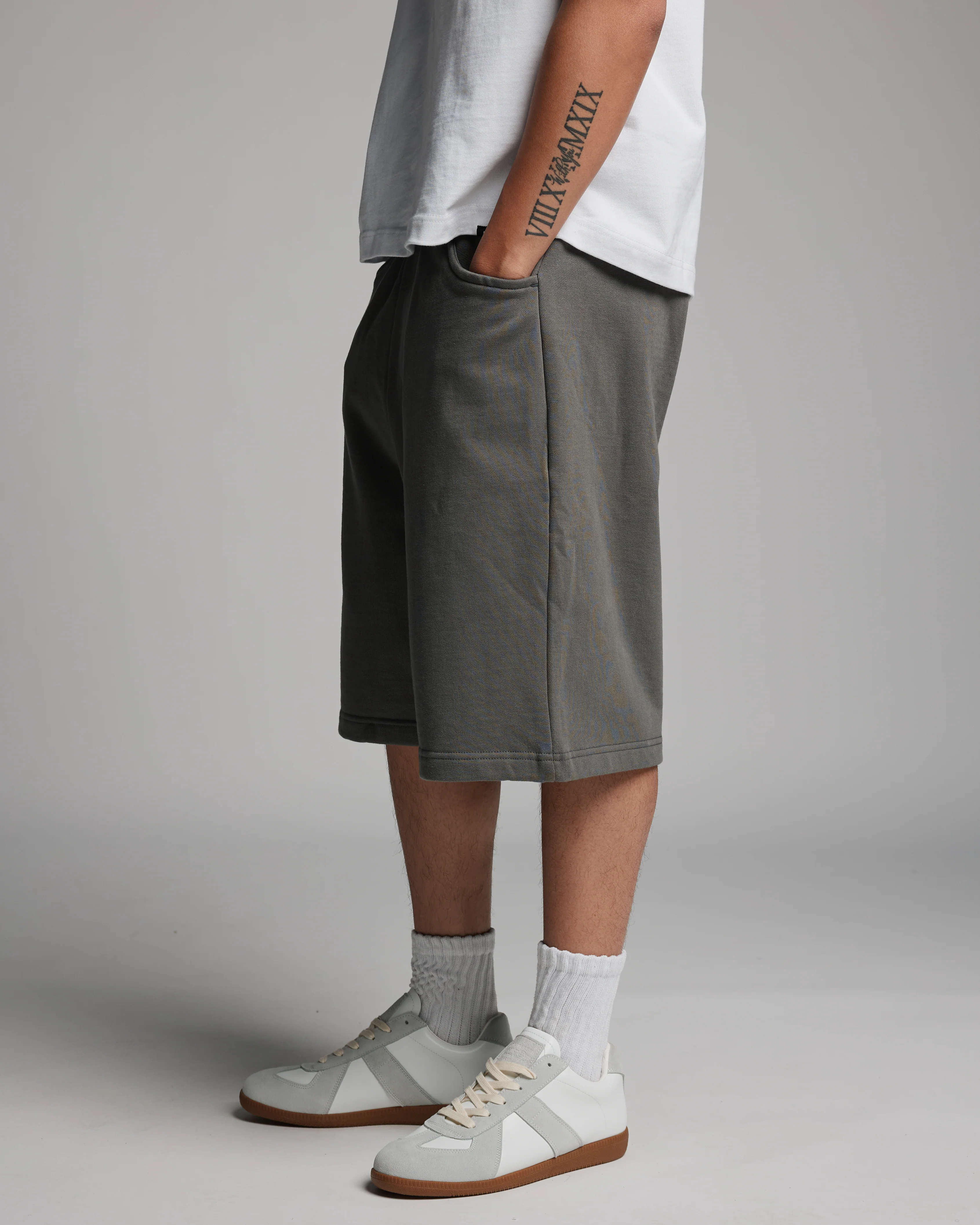 Baggy Sweatshorts - Charcoal - Image 8