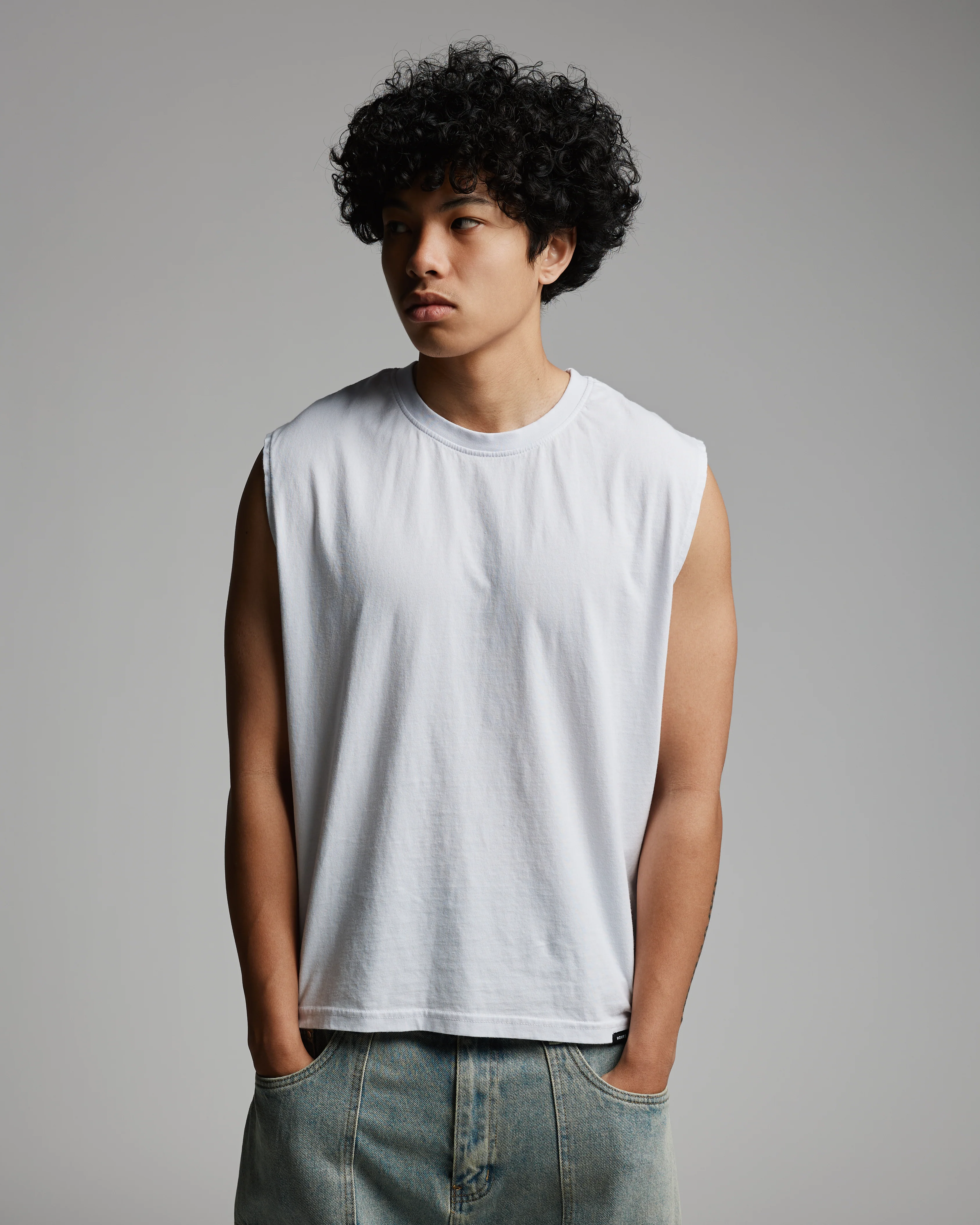 Cropped Tank Top - White - Image 6