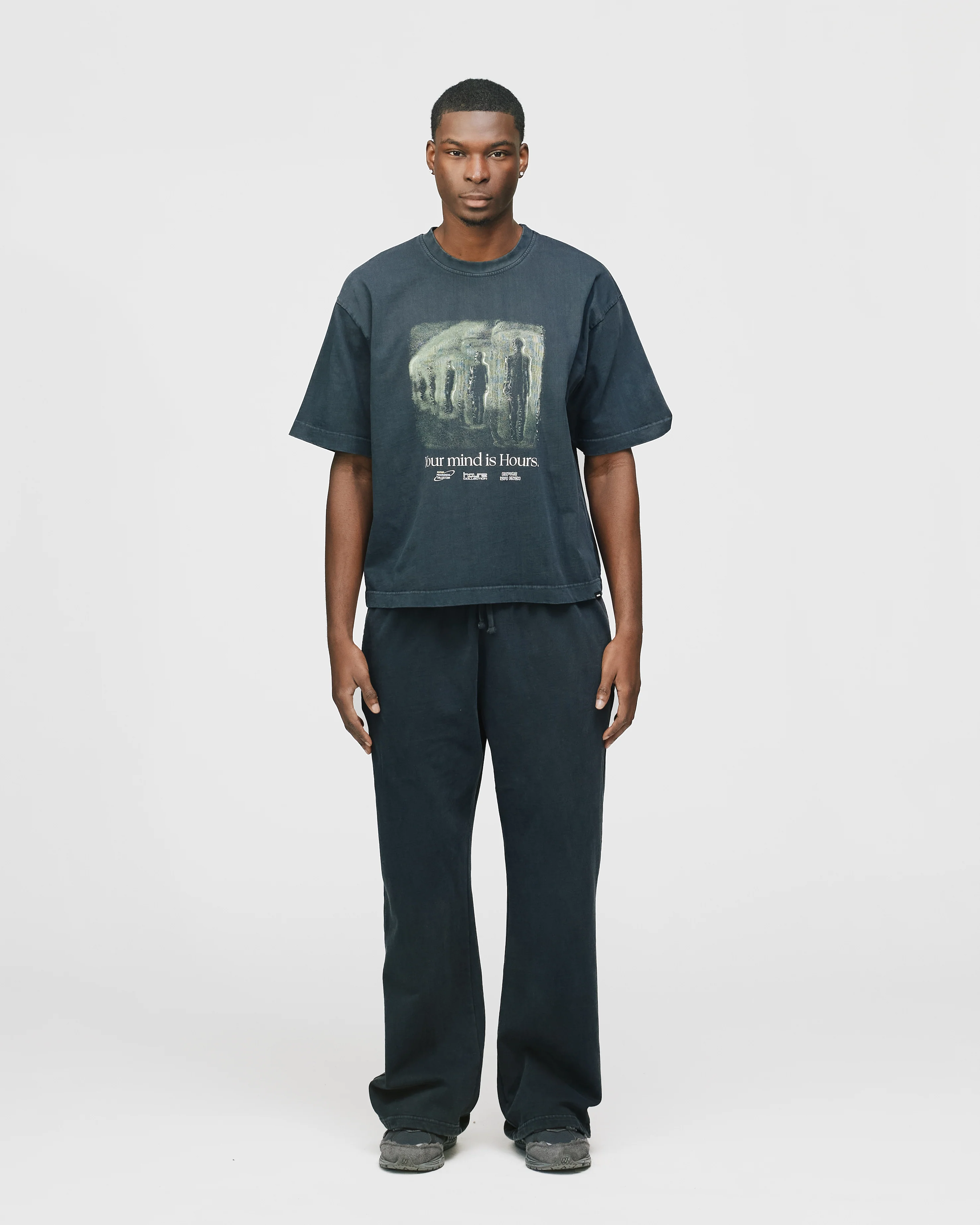Mind is Hours Cropped T-Shirt - Vintage Black - Image 2