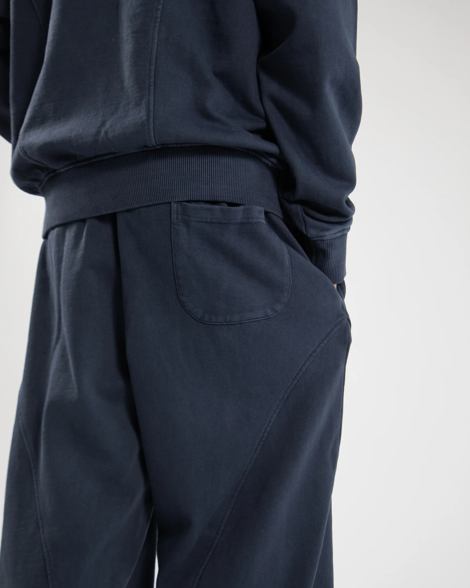 Signature Baggy Sweatpants - Vintage Navy - Image 5